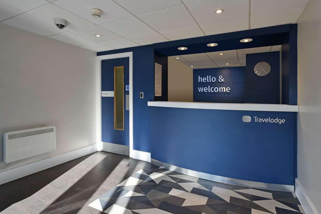 Travelodge Тейм Интерьер фото